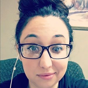 Meet your Posher, Nancy